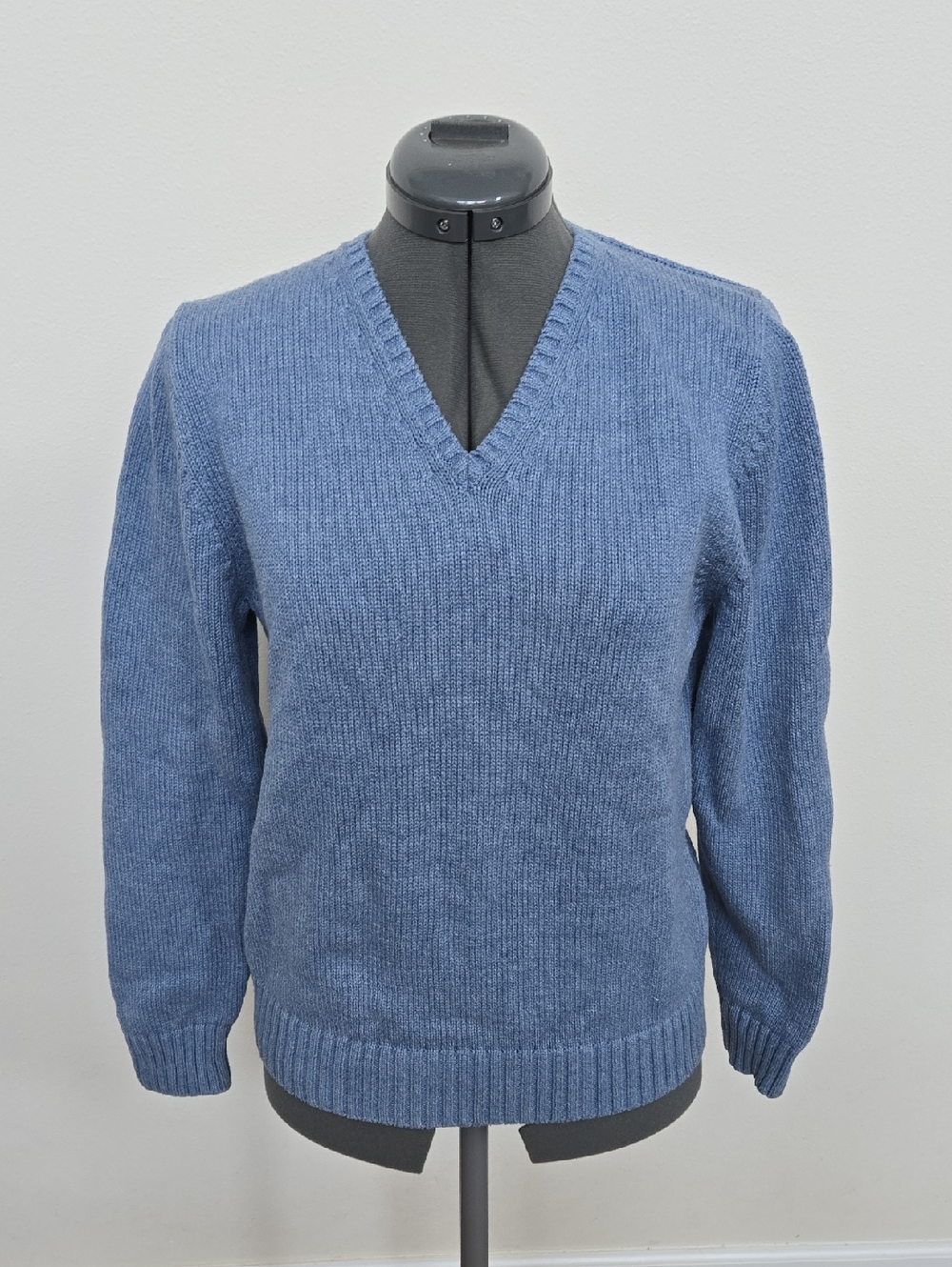 Lands' End Women's V-Neck Sweater in Dusty Blue